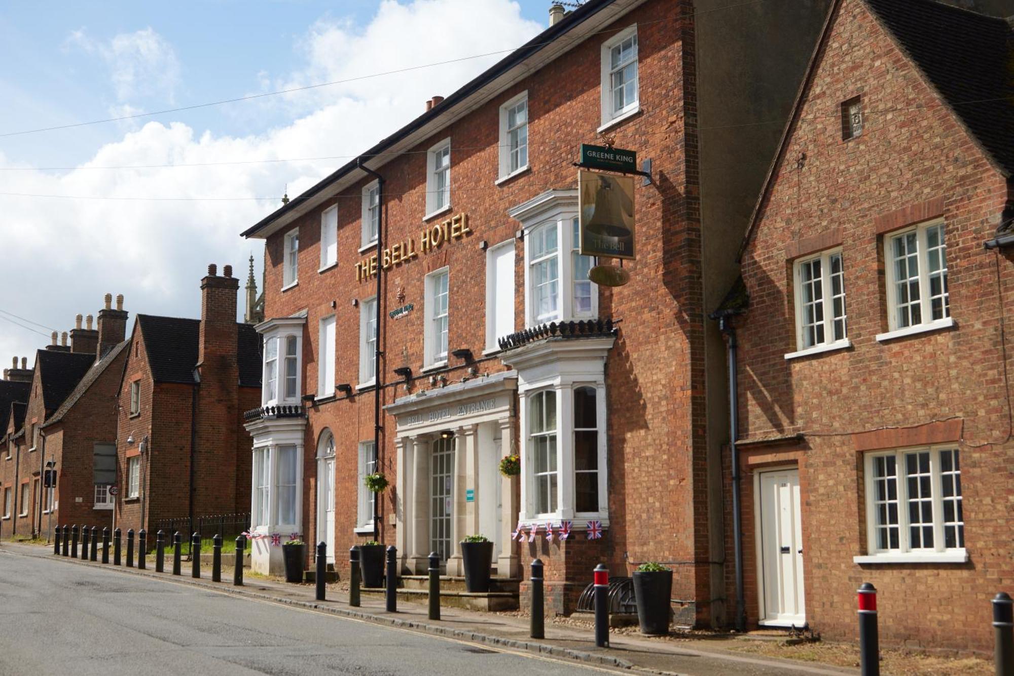 The Bell Hotel Woburn By Greene King Inns Exterior photo