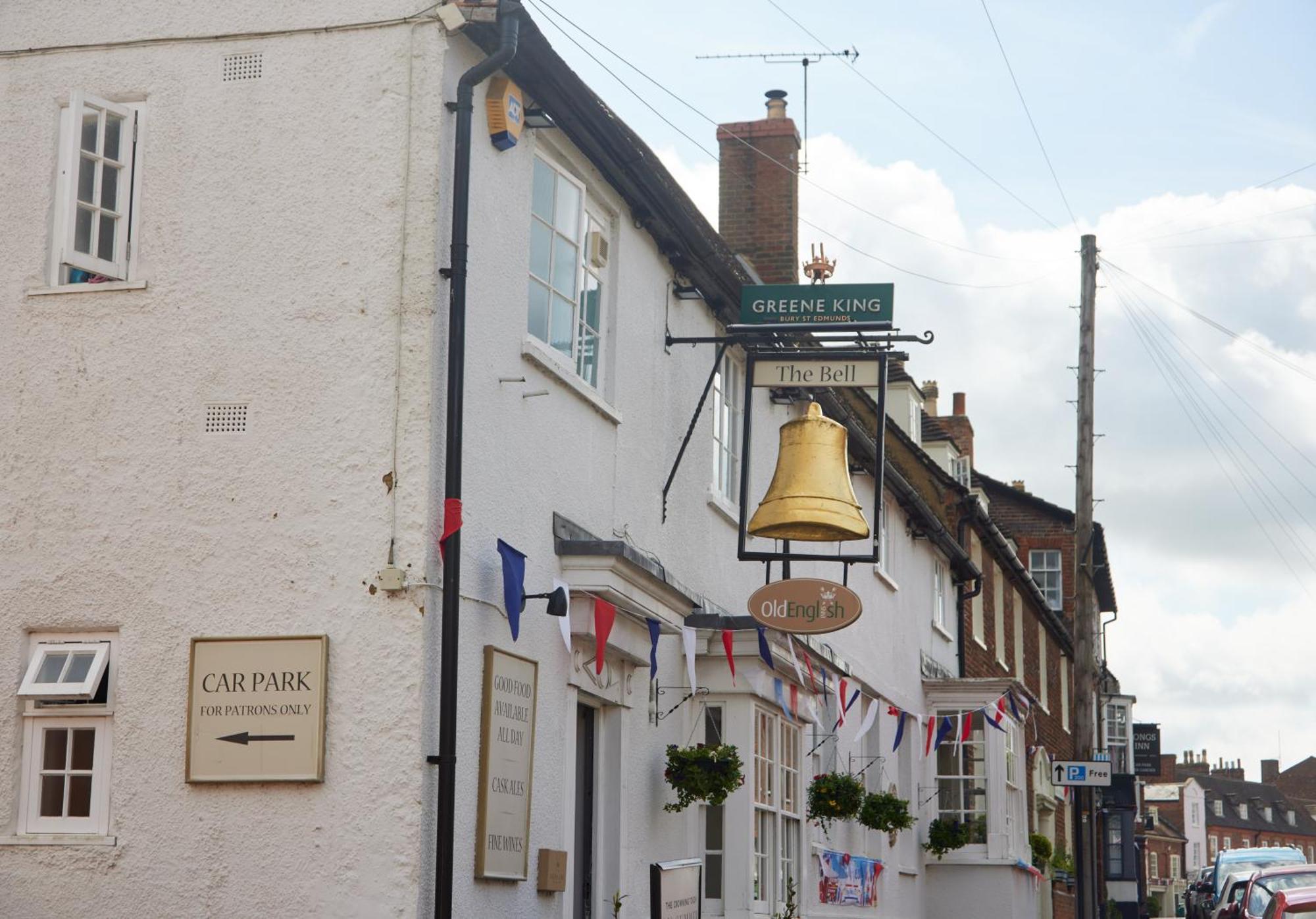 The Bell Hotel Woburn By Greene King Inns Exterior photo