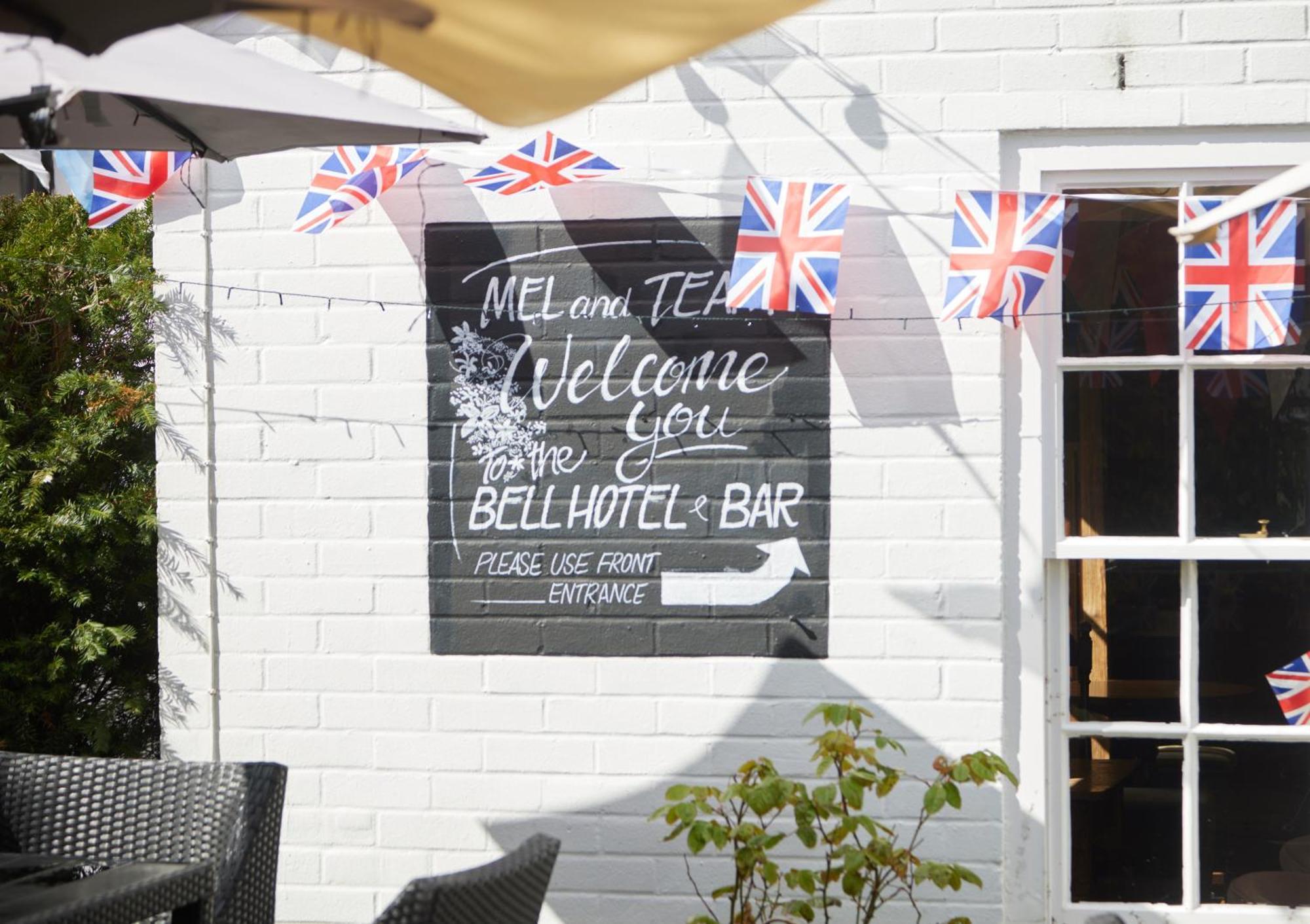 The Bell Hotel Woburn By Greene King Inns Exterior photo